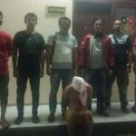 Si Jeki yang lagi menutup wajahnya telah diamankan di Mapolres Luwu Utara